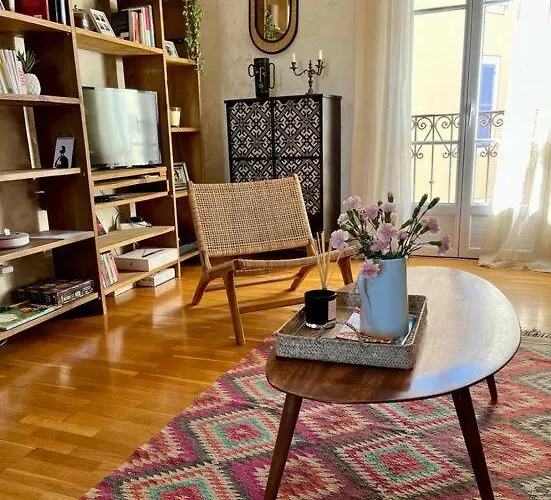 F3 De Charme Centre Appartement *